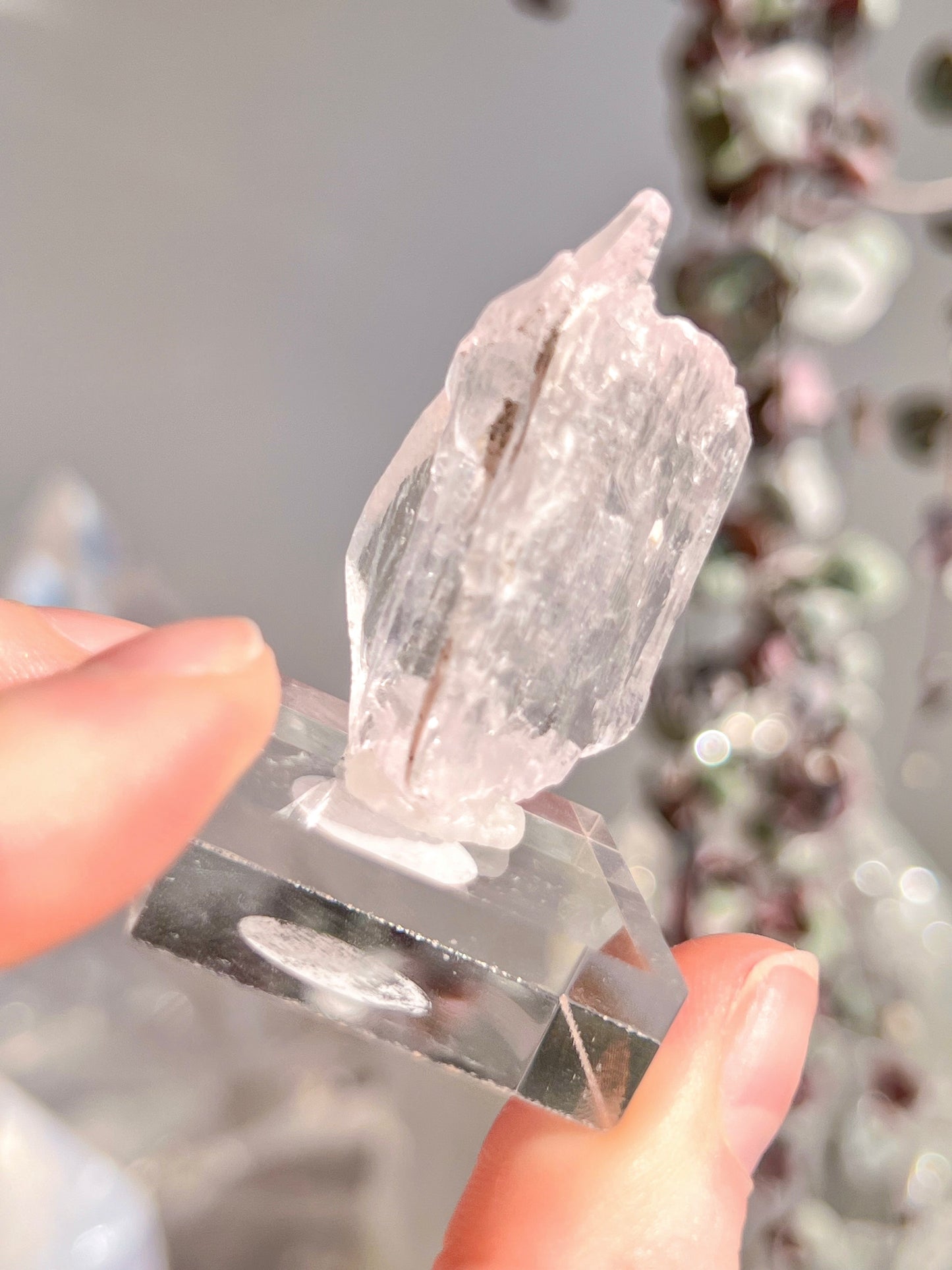 Kunzite specimen