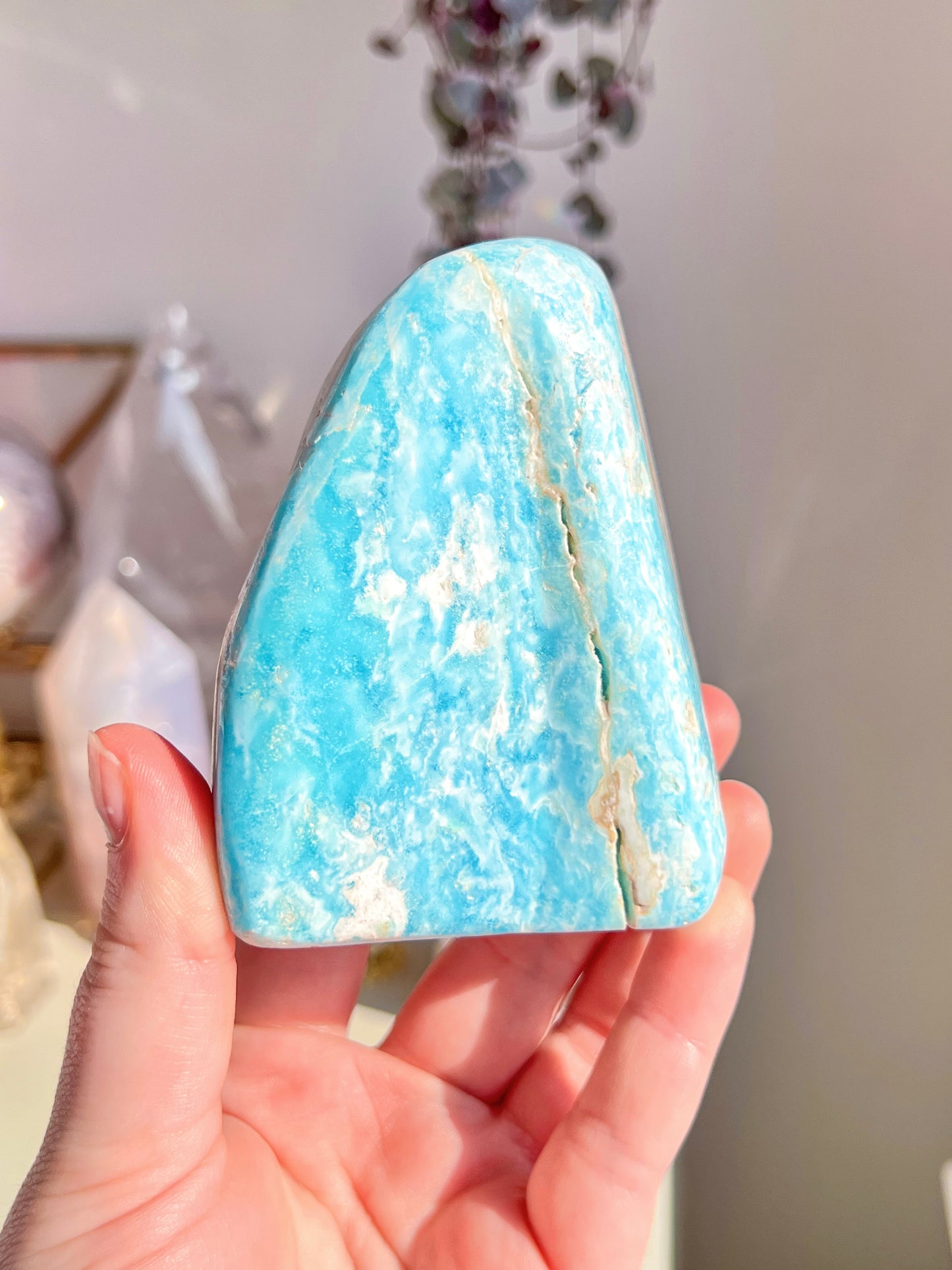 Blue aragonite freeform