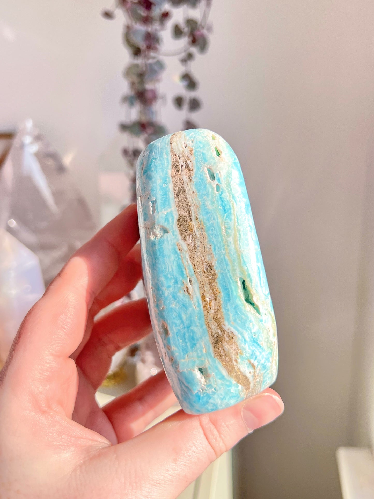 Blue aragonite freeform