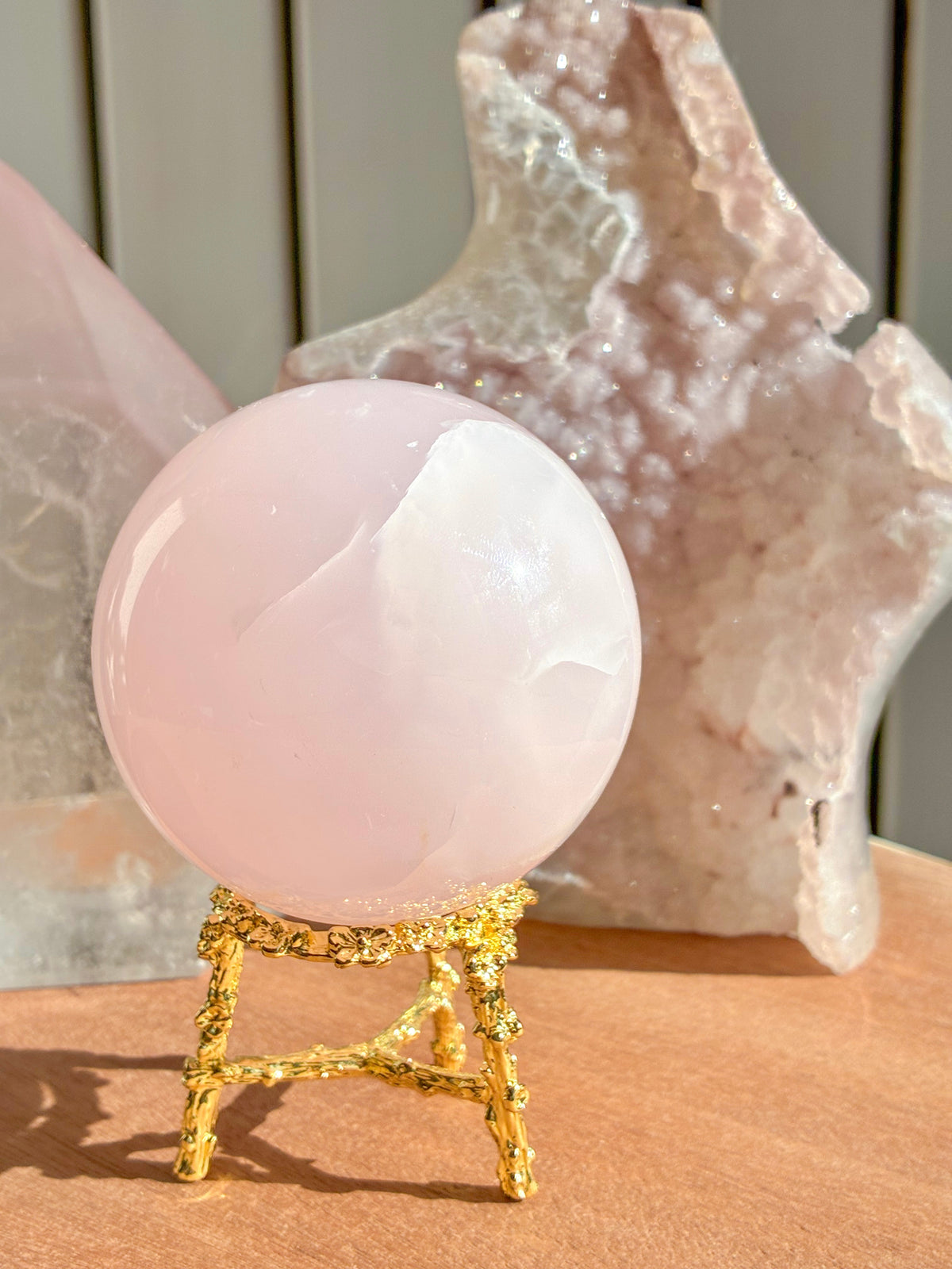 Mangano calcite sphere