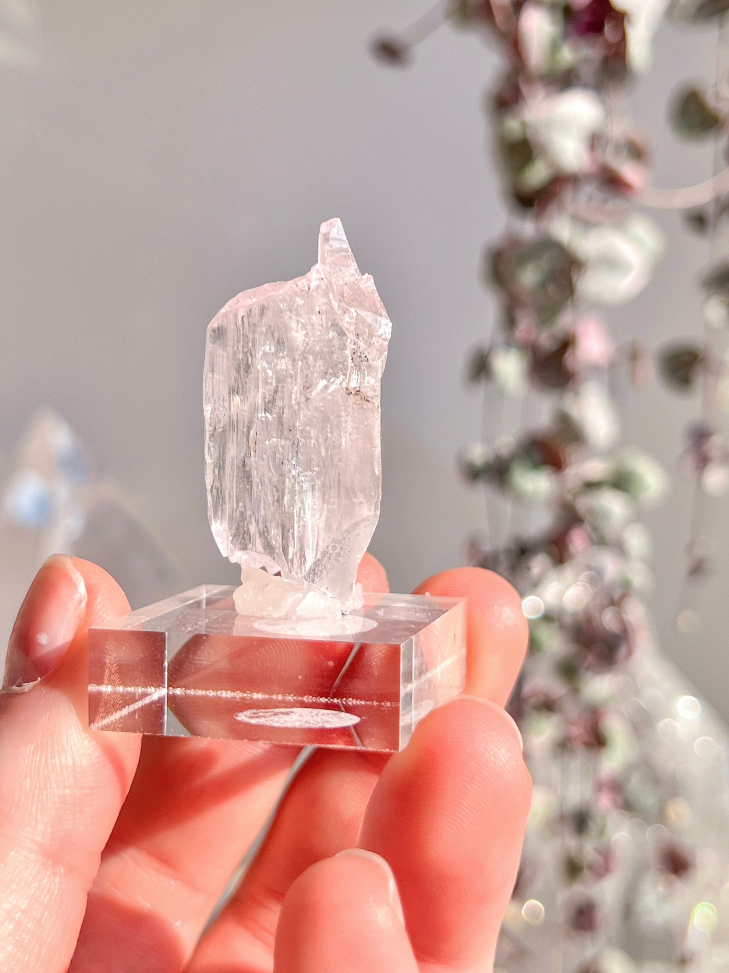 Kunzite specimen