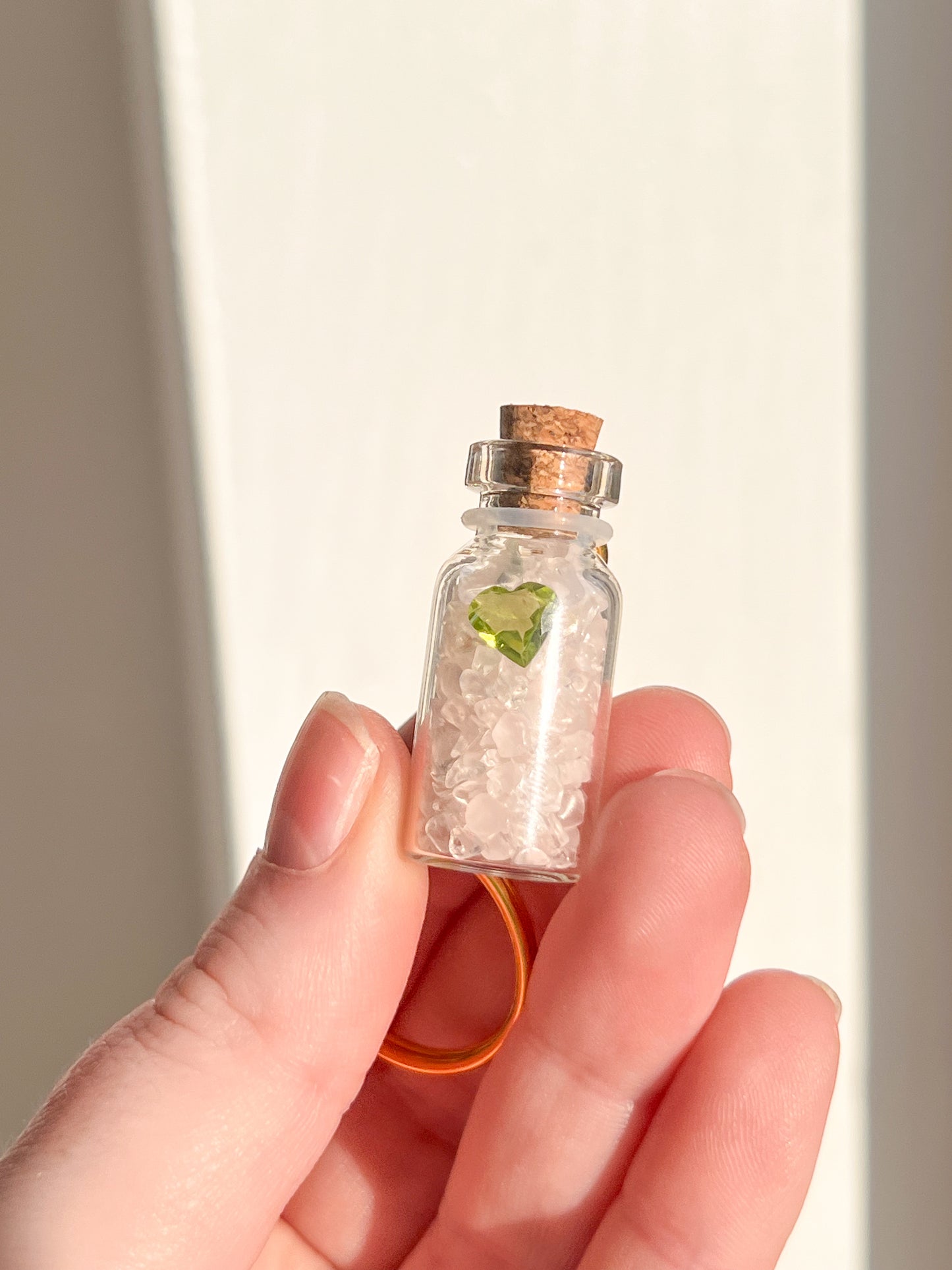 Blissful on the go key ring - Peridot