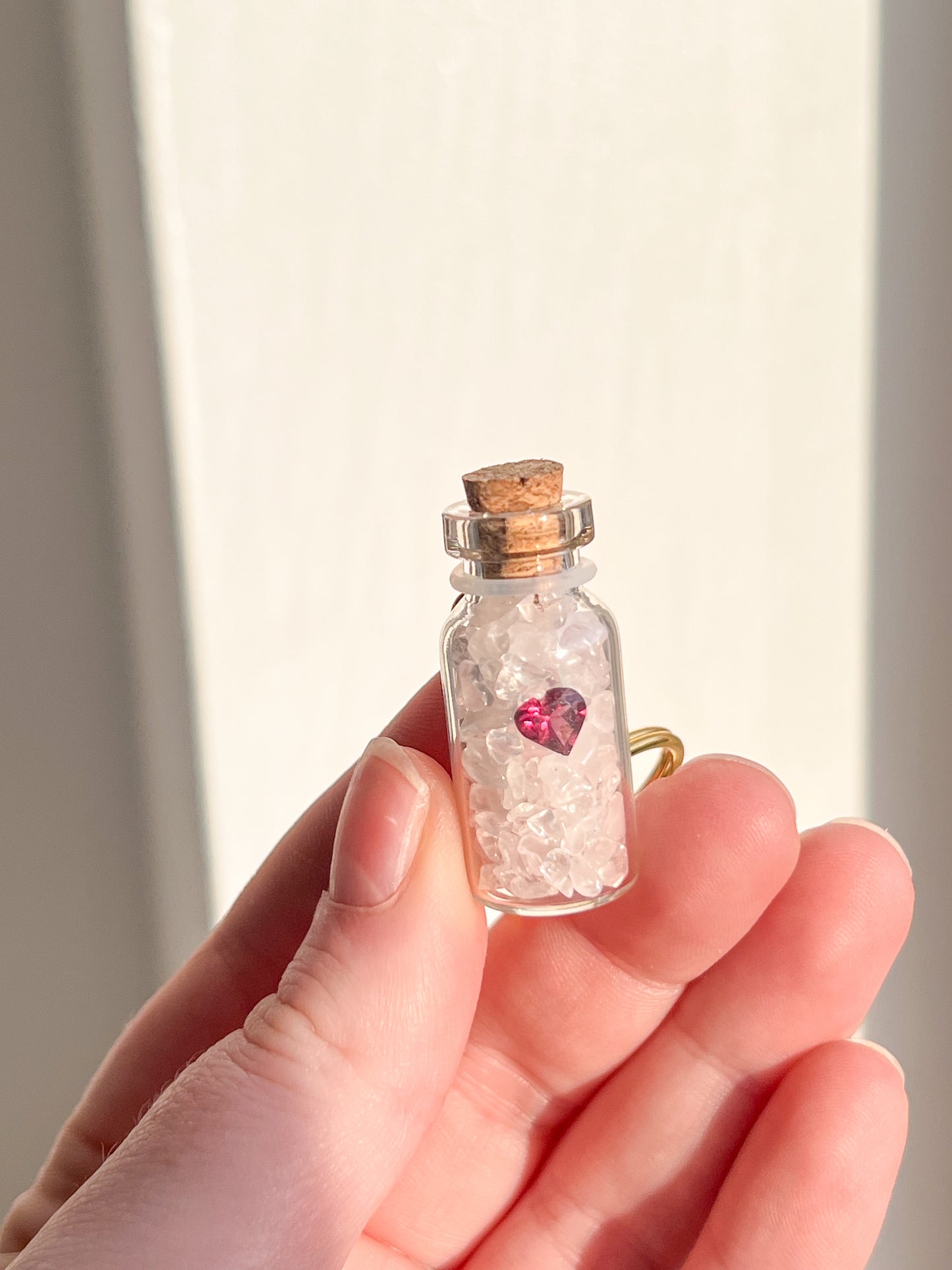Blissful on the go Key Ring - Garnet