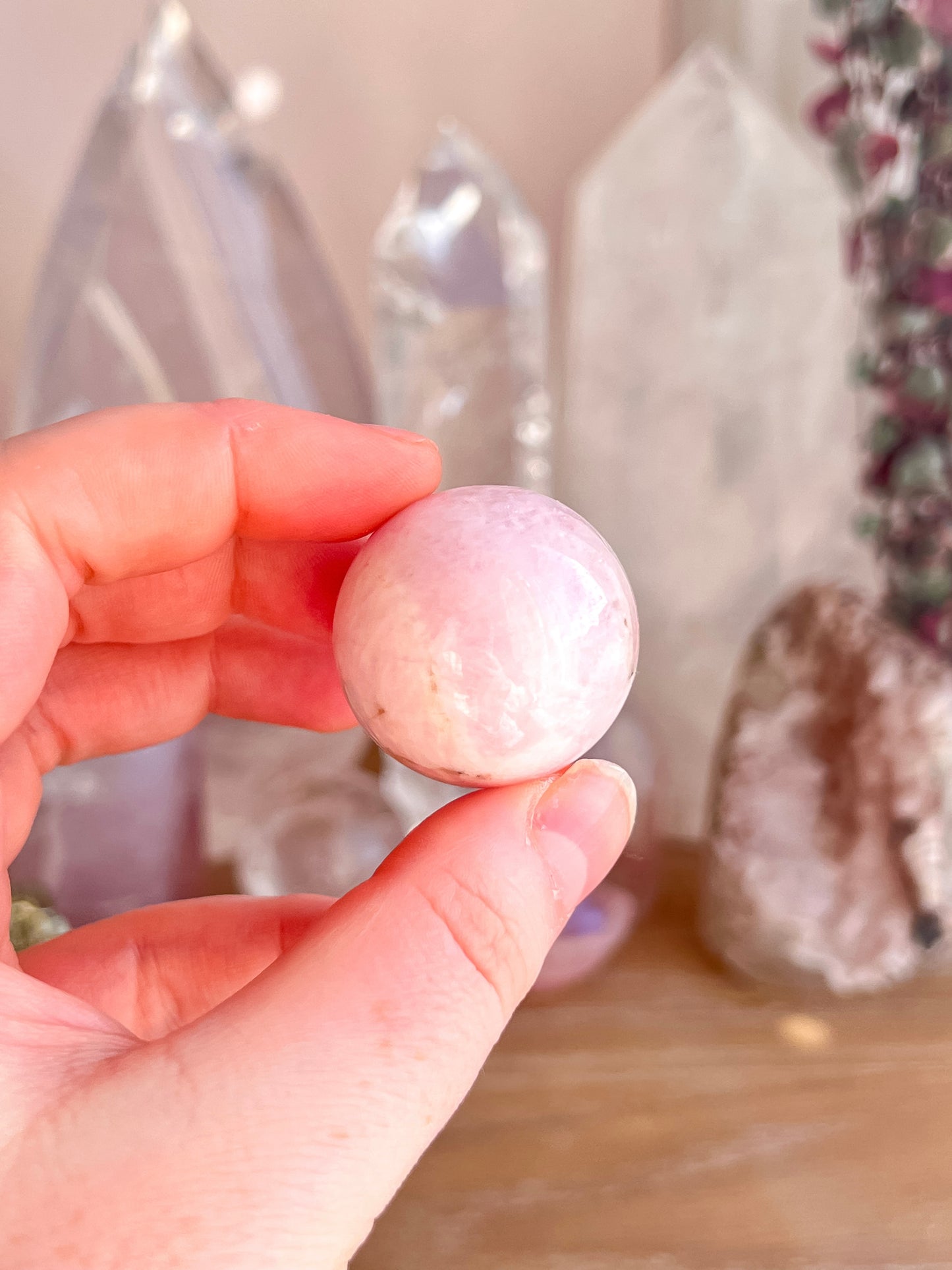 Morganite sphere
