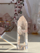 Load image into Gallery viewer, Champagne citrine tower

