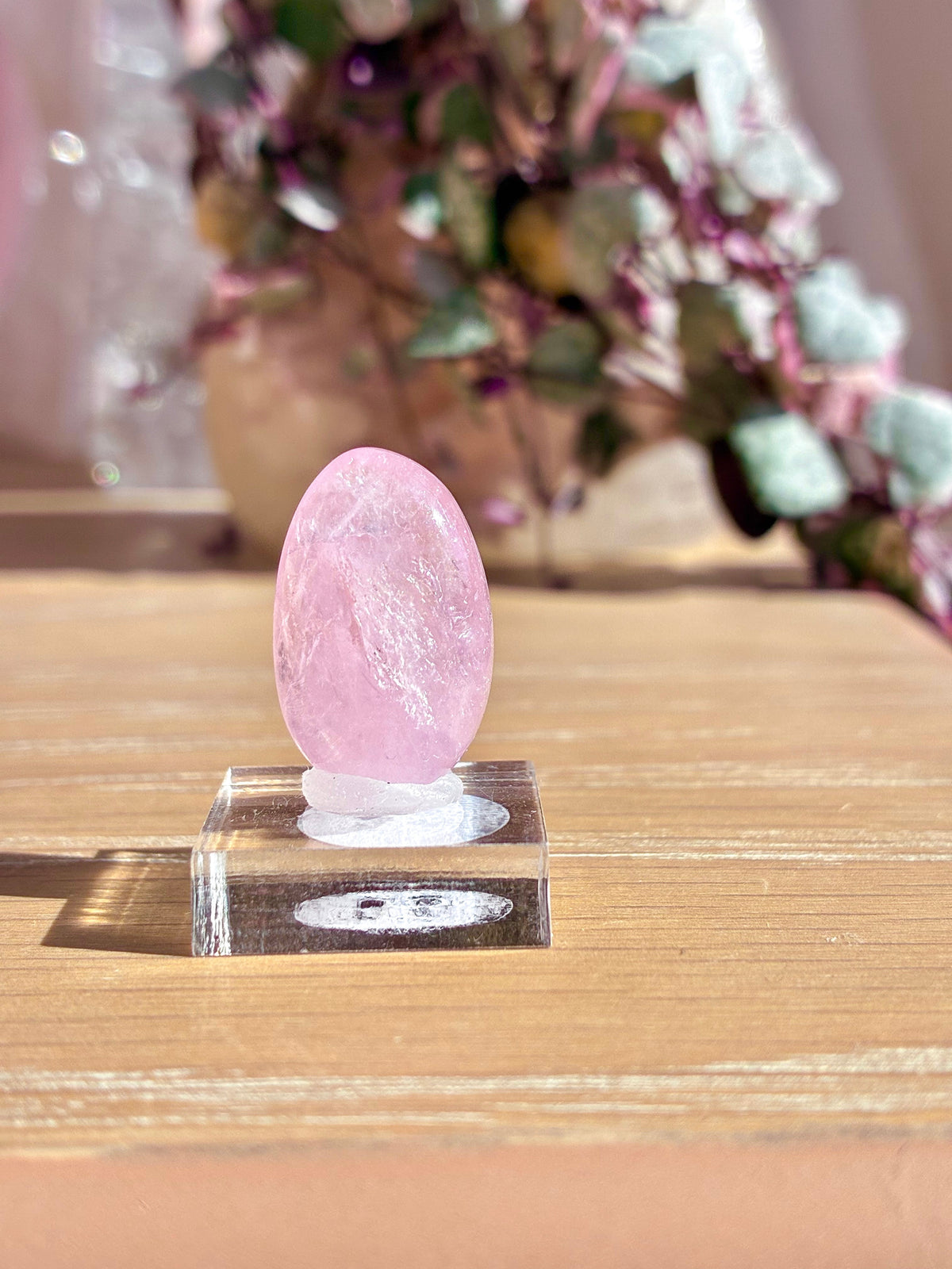 Morganite pebble