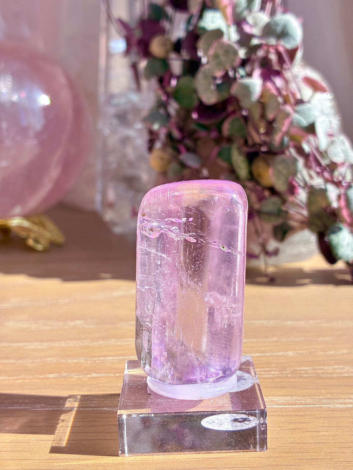 Kunzite specimen