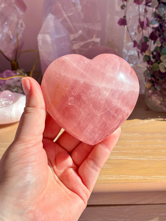 Bubblegum madagascan rose quartz heart