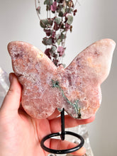 Load image into Gallery viewer, Pink Amethyst Butterfly
