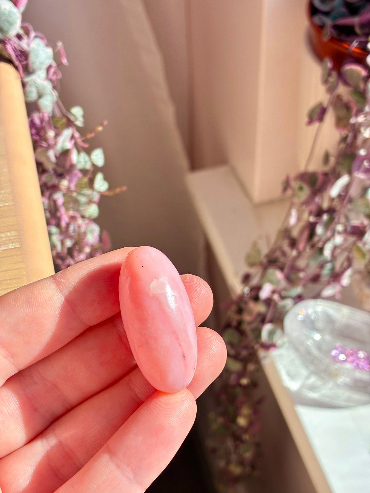 Pink opal lingham