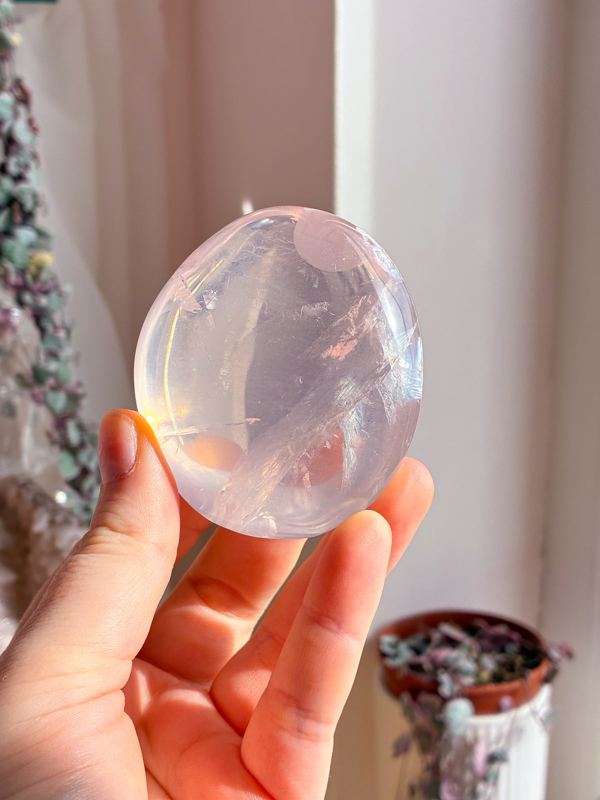 Jelly rose quartz pebble palmstone