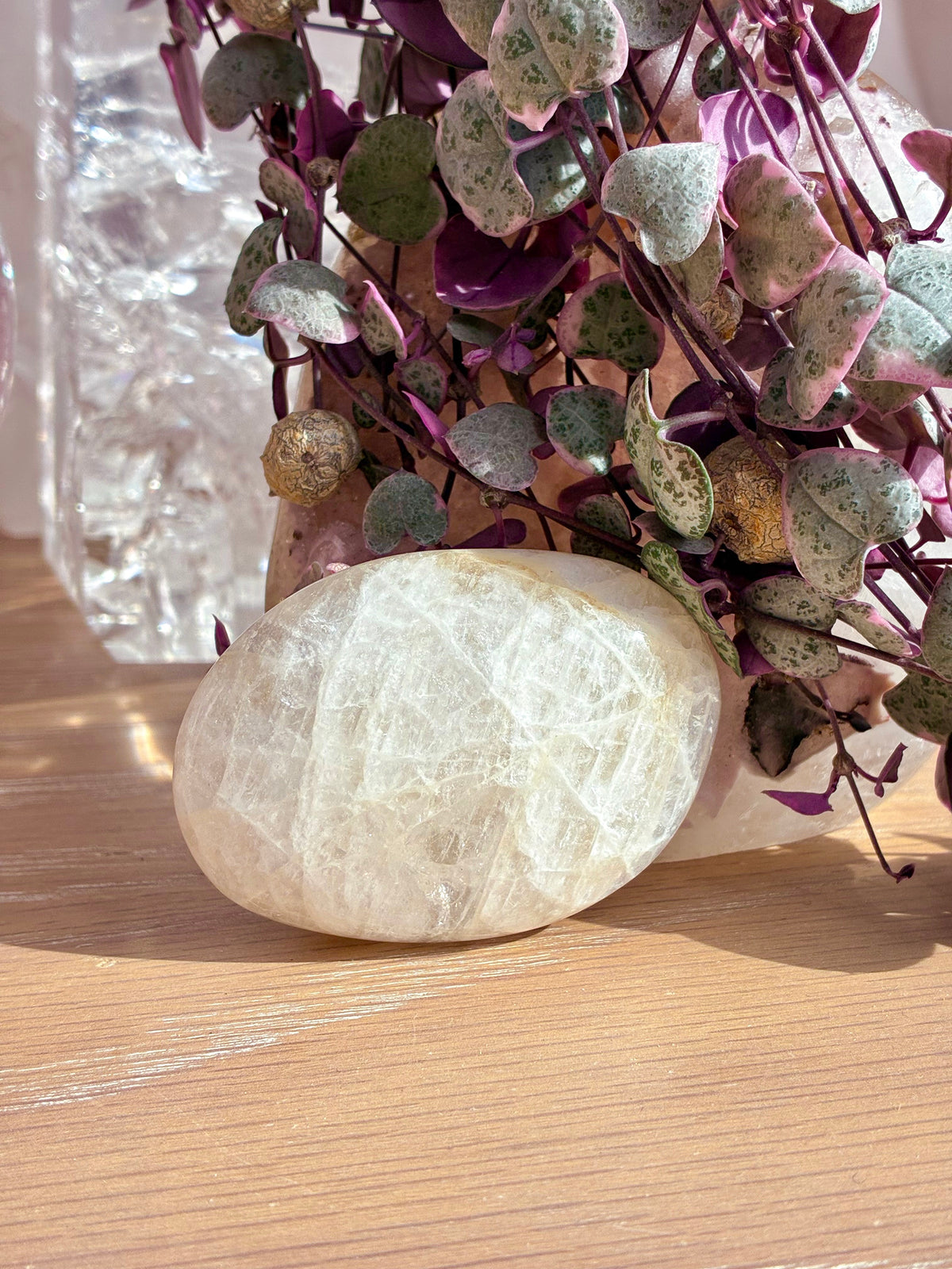 russian natrolite palmstone