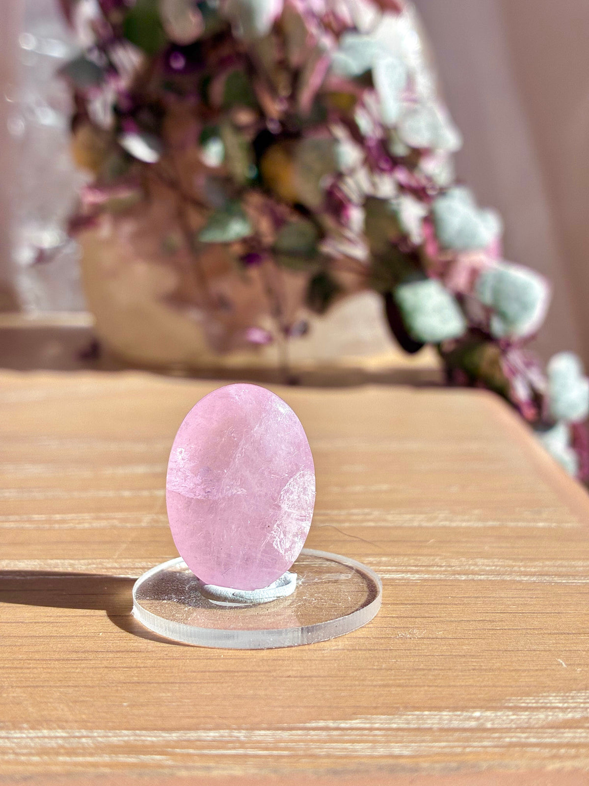 Morganite pebble