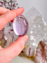 Load image into Gallery viewer, Faceted Amethyst gem
