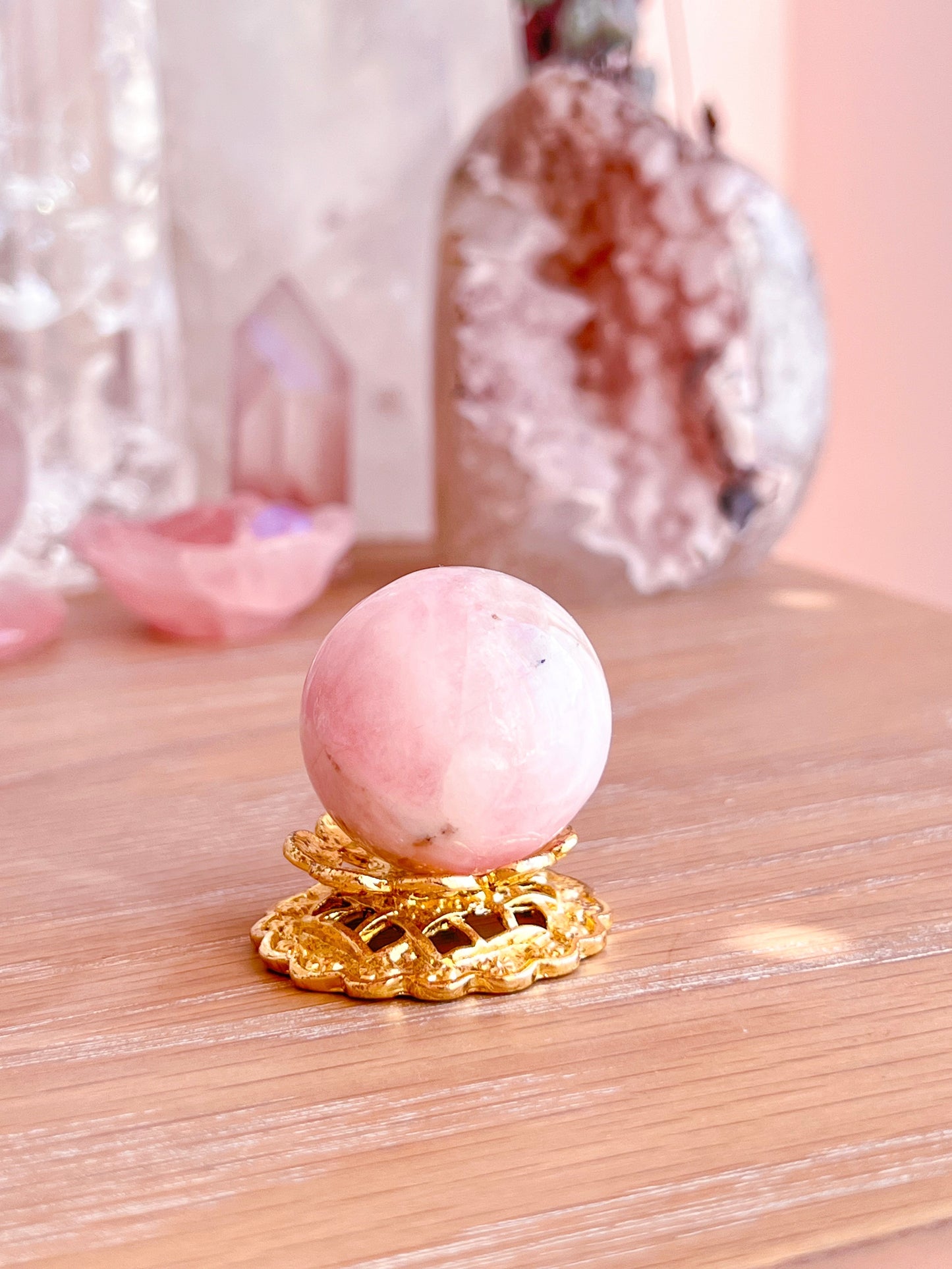 Morganite sphere
