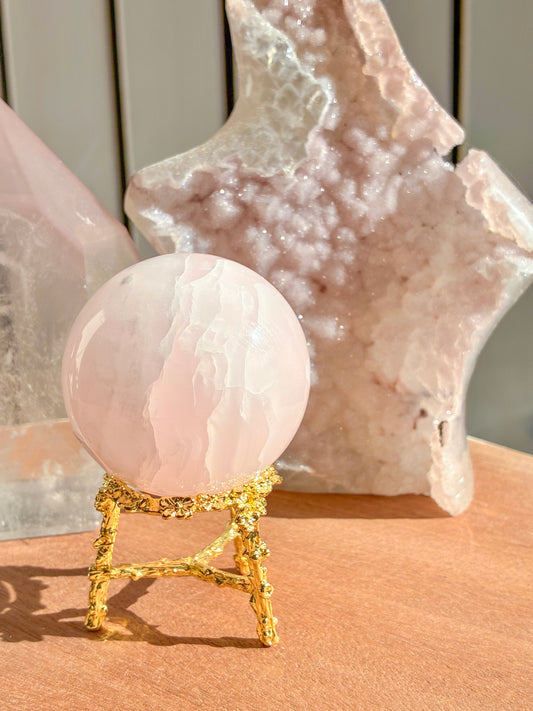Mangano calcite sphere