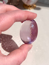 Load image into Gallery viewer, Faceted Amethyst gem
