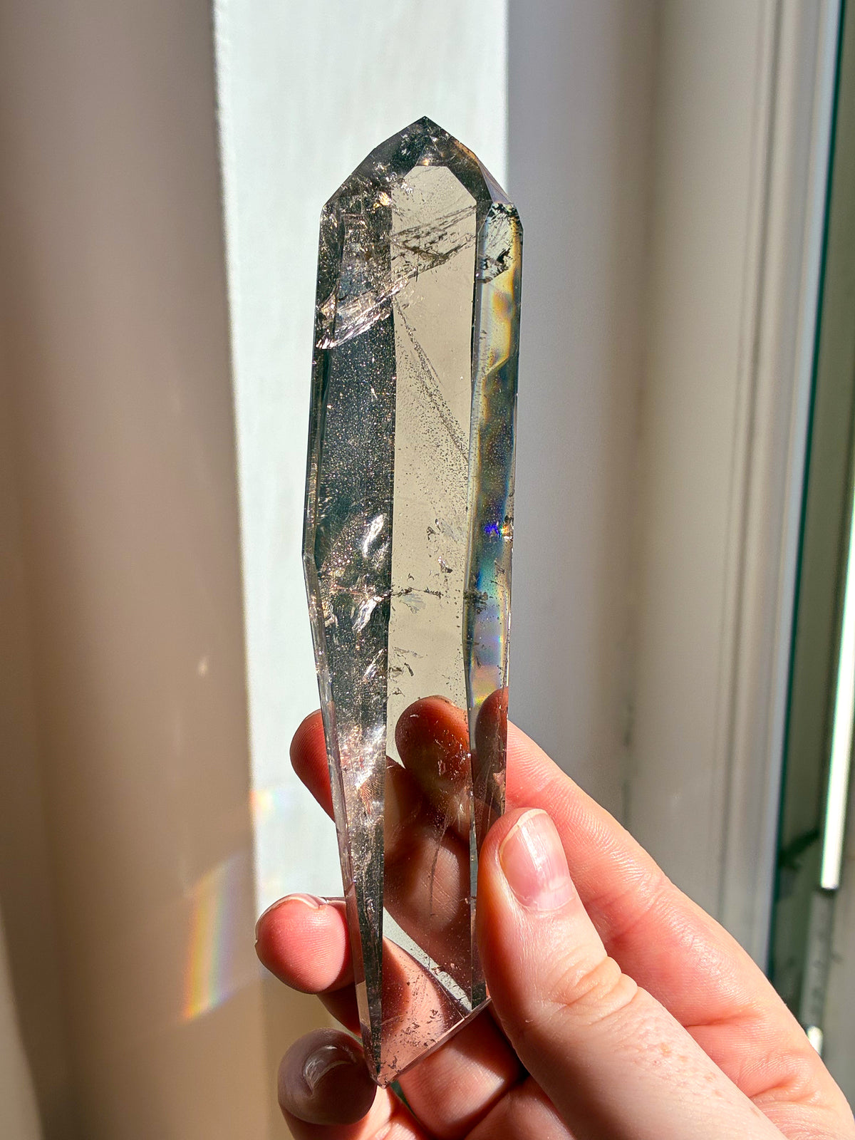 Smokey Lemurian on stand