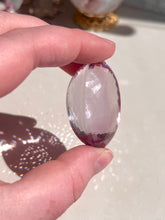 Load image into Gallery viewer, Faceted Amethyst gem
