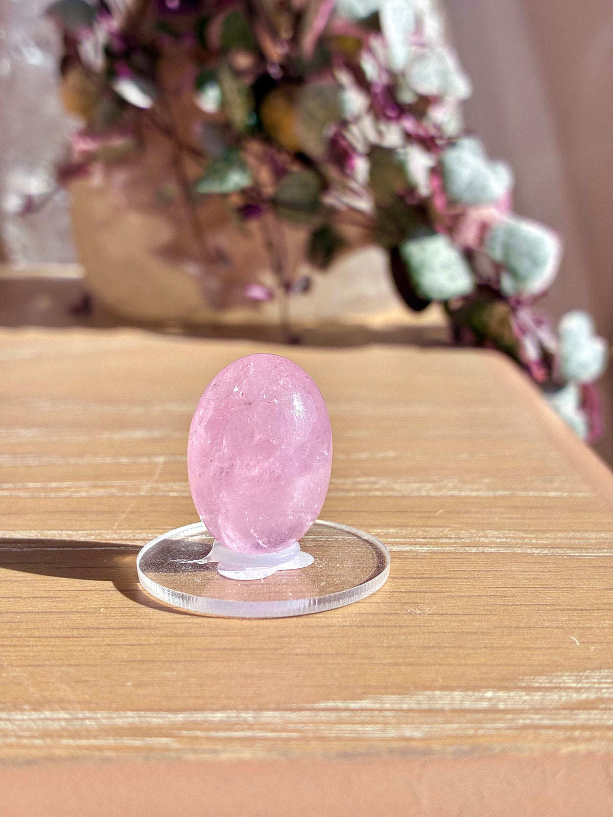 Morganite pebble