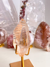 Load image into Gallery viewer, Golden Citrine Lemurian
