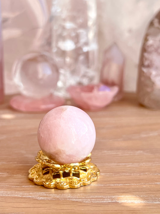 Morganite sphere