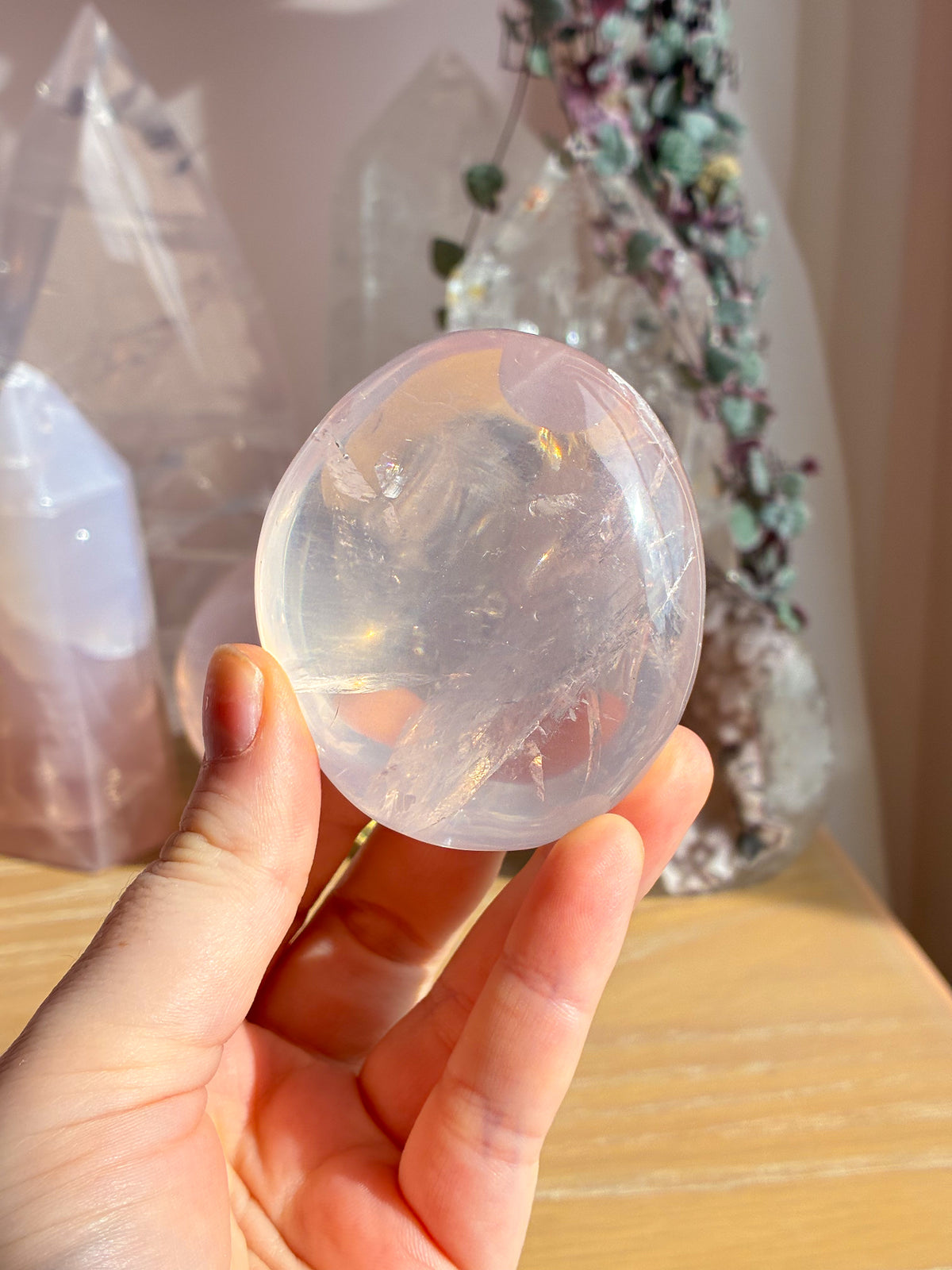 Jelly rose quartz pebble palmstone