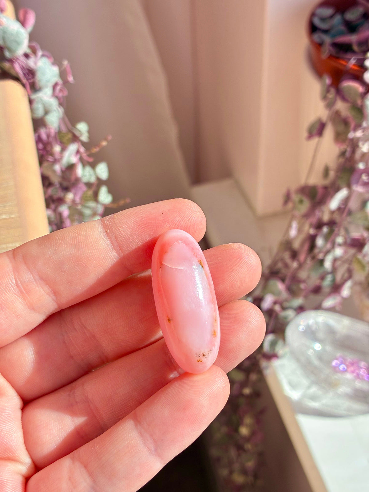 Pink opal lingham