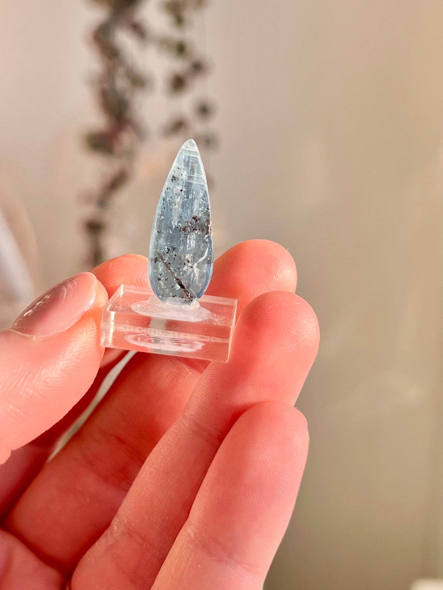 Gem Grade Kyanite