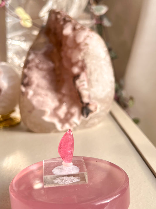 Pink tourmaline specimen