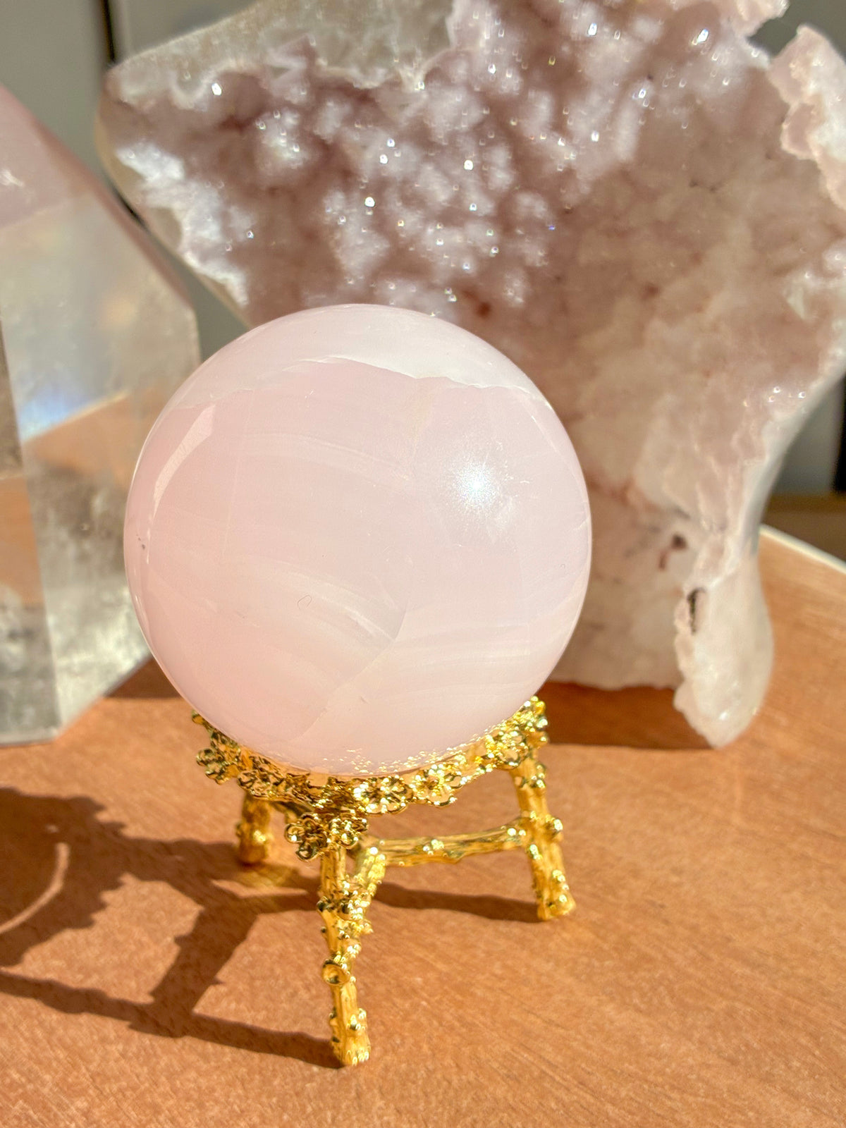 Mangano calcite sphere