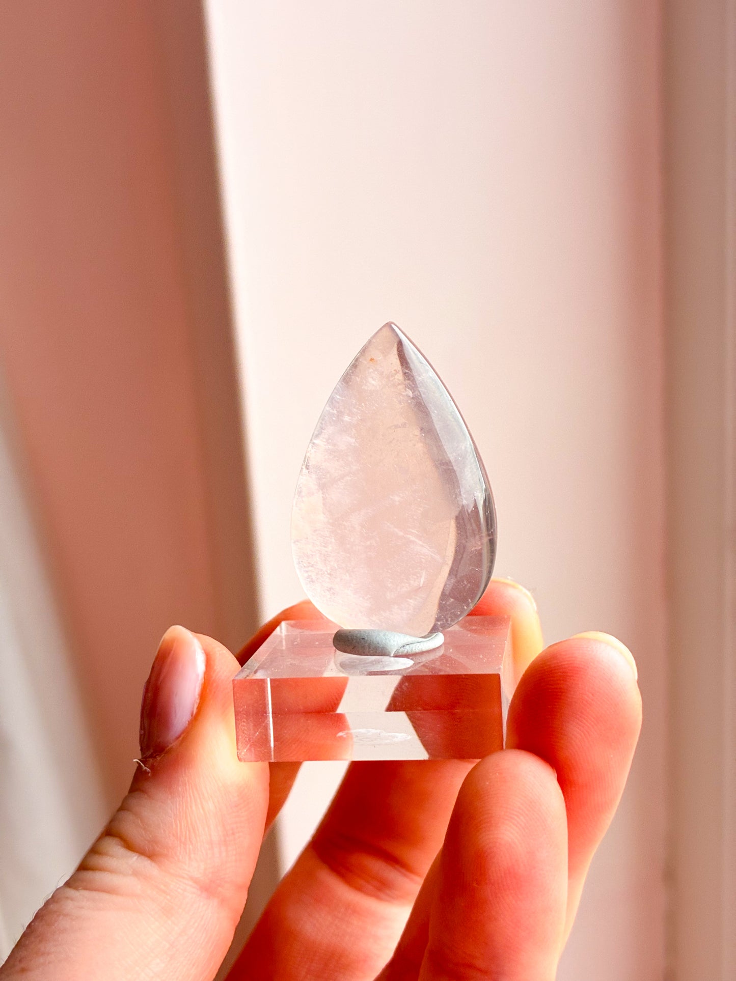 Rose Quartz with white lodolite