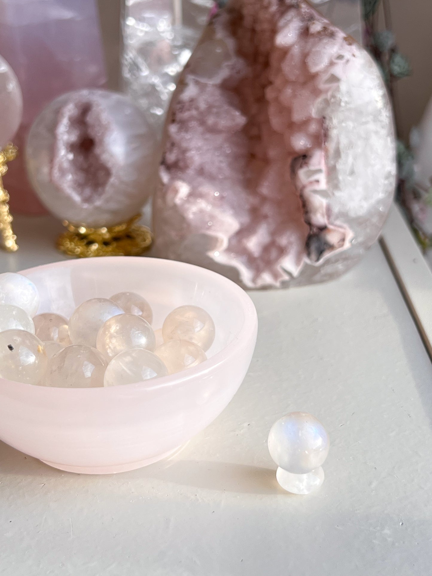 Mini moonstone spheres