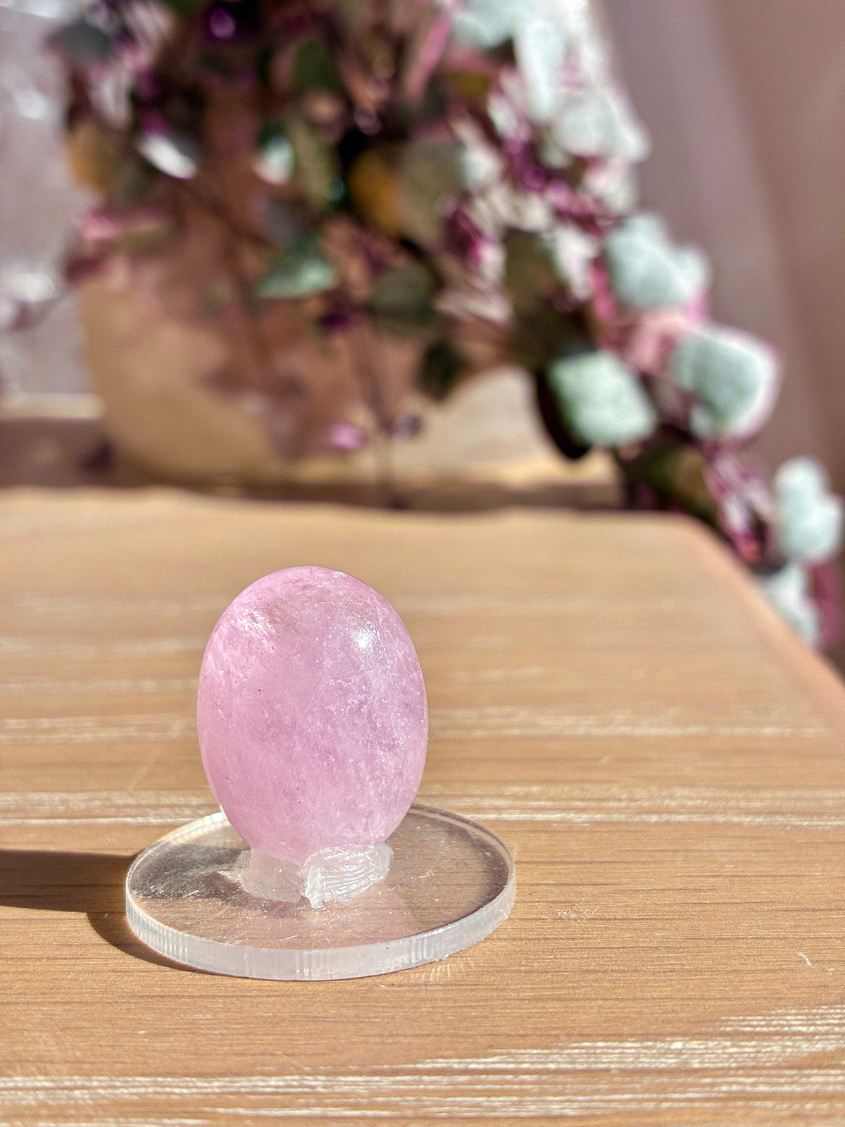 Morganite pebble
