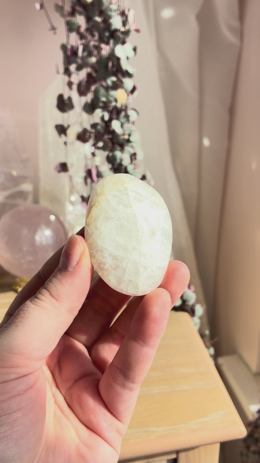 russian natrolite palmstone